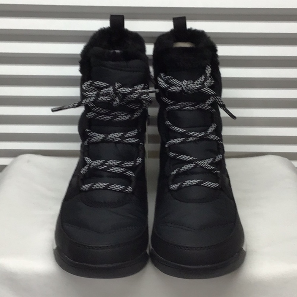 Sorel black ankle boots, lace-up waterproof size 8 NWT
